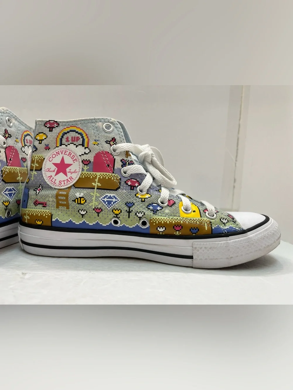 Converse Kids Light Blue High-Top Sneakers with Multicolor Floral Accents/Women7